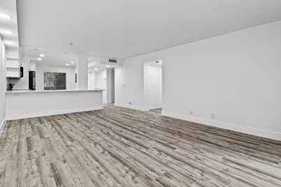 6585 Kensington Lane #Apt 207, Delray Beach, FL 33446 - Photo 5