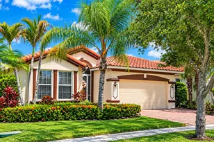 11660 SW Mountain Ash Cir, Port Saint Lucie, FL 34987 - Photo 3