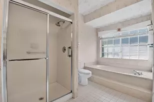 11611 Briarwood Cir, Boynton Beach, FL 33437 - Photo 21