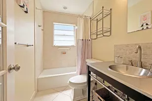 4975 NW 6th St, Coconut Creek, FL 33063 - Photo 25