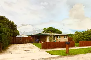 1014 S 9th Street S, Lantana, FL 33462 - Photo 1