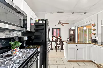 975 NW 67th Avenue, Margate, FL 33063 - Photo 7