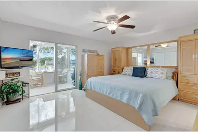 2051 Cambridge C, Deerfield Beach, FL 33442 - Photo 9