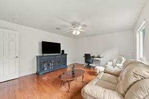 1020 Lavender Cir, Weston, FL 33327 - Photo 45