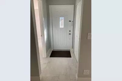 2004 Waterview Circle, Palm Springs, FL 33461 - Photo 3