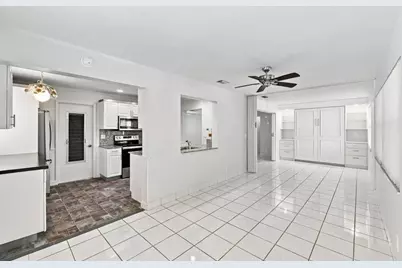 1003 SW 17th Street, Boynton Beach, FL 33426 - Photo 9