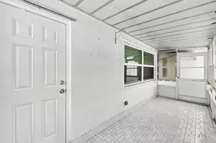 1003 SW 17th St, Boynton Beach, FL 33426 - Photo 29