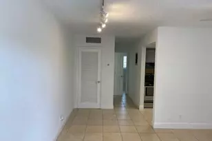 660 Glouchester St, Boca Raton, FL 33487 - Photo 7