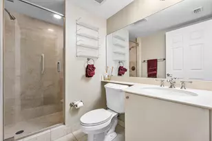 411 N New River Dr E, Fort Lauderdale, FL 33301 - Photo 29