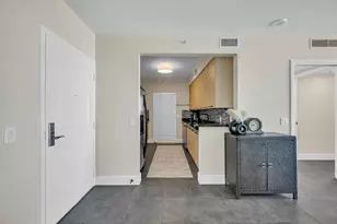 350 SE 2nd St, Fort Lauderdale, FL 33301 - Photo 9
