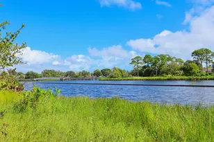 5275 SE Horizon Ave, Stuart, FL 34997 - Photo 19