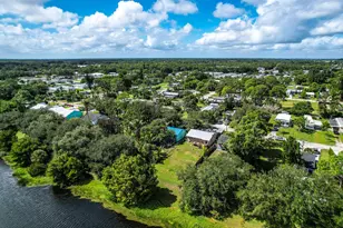 5275 SE Horizon Ave, Stuart, FL 34997 - Photo 1