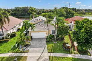 18718 Sea Turtle Ln, Boca Raton, FL 33498 - Photo 3