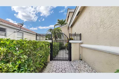 18718 Sea Turtle Lane, Boca Raton, FL 33498 - Photo 5