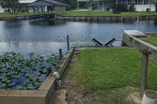 1122 Azalea Ave, Moore Haven, FL 33471 - Photo 5