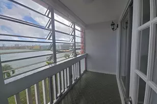 18555 NE 14th Ave, Miami, FL 33179 - Photo 31