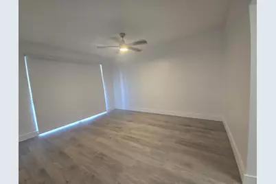 18555 NE 14th Avenue #709, Miami, FL 33179 - Photo 19