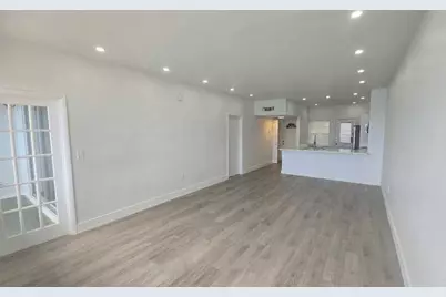 18555 NE 14th Avenue #709, Miami, FL 33179 - Photo 15