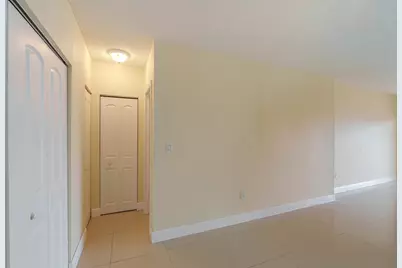 1980 S Ocean Drive #15L, Hallandale Beach, FL 33009 - Photo 15