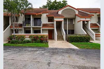 5590 Courtyard Drive, Margate, FL 33063 - Photo 3