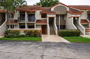 5590 Courtyard Dr, Margate, FL 33063 - Photo 3