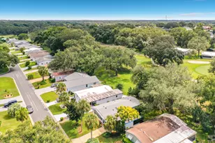 910 Orchid St, Lady Lake, FL 32159 - Photo 31