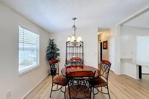 910 Orchid St, Lady Lake, FL 32159 - Photo 11
