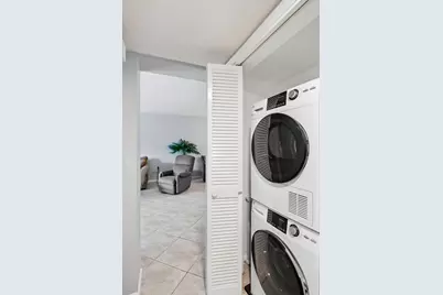 800 E Camino Real #312, Boca Raton, FL 33432 - Photo 21