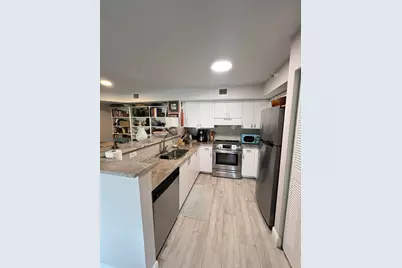 127 Yacht Club Way #207, Hypoluxo, FL 33462 - Photo 11