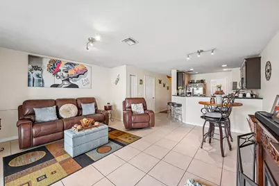 8985 Lancaster Street, Tamarac, FL 33321 - Photo 17