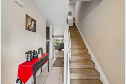 8985 Lancaster Street, Tamarac, FL 33321 - Photo 23