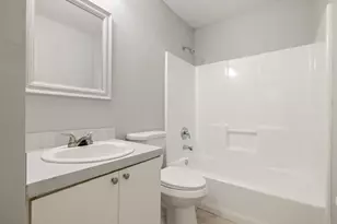 241 12th St SW, Vero Beach, FL 32962 - Photo 27