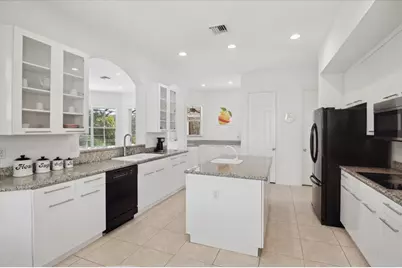 7248 NW 108th Avenue, Parkland, FL 33076 - Photo 11