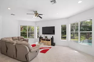 7248 NW 108th Ave, Parkland, FL 33076 - Photo 13