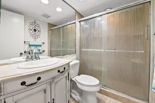 3026 Cornwall B, Boca Raton, FL 33434 - Photo 9