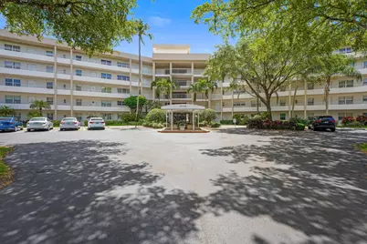 3800 Oaks Clubhouse Drive #503, Pompano Beach, FL 33069 - Photo 1