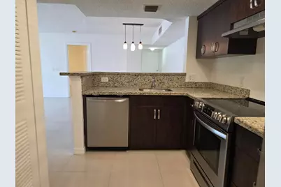 5055 Wiles Road #207, Coconut Creek, FL 33073 - Photo 5