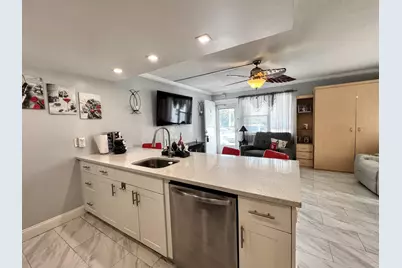 625 Antioch Avenue #101, Fort Lauderdale, FL 33304 - Photo 9