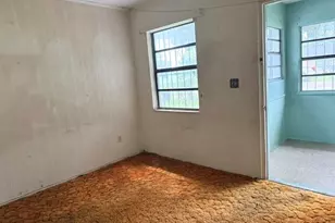 1421 NW Avenue D, Belle Glade, FL 33430 - Photo 21
