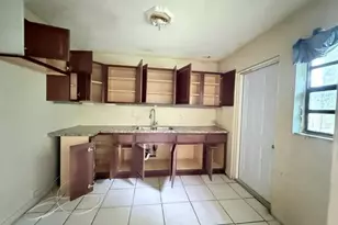 1421 NW Avenue D, Belle Glade, FL 33430 - Photo 35