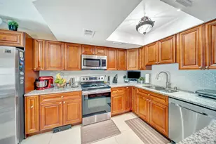 6224 SW 7th St, Margate, FL 33068 - Photo 13