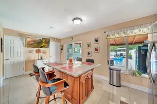 6224 SW 7th St, Margate, FL 33068 - Photo 7