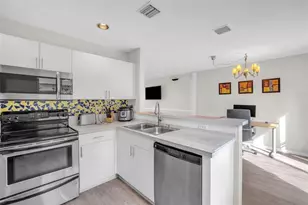4734 SW 13th Pl, Deerfield Beach, FL 33442 - Photo 15