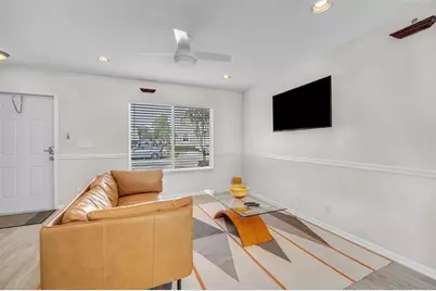 4734 SW 13th Place, Deerfield Beach, FL 33442 - Photo 9