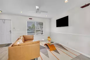 4734 SW 13th Pl, Deerfield Beach, FL 33442 - Photo 9