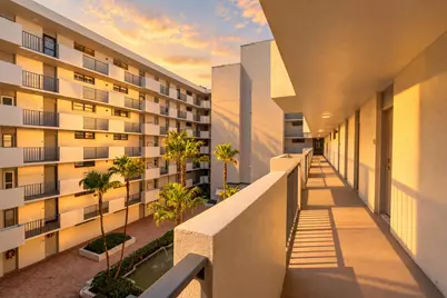 145 S Ocean Avenue #507, Palm Beach Shores, FL 33404 - Photo 3