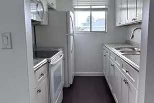 113 E Tiffany Dr, Mangonia Park, FL 33407 - Photo 3