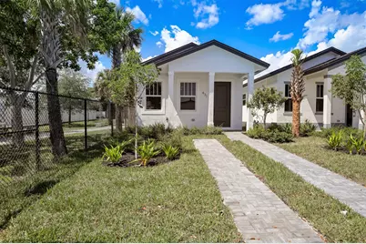 431 S F Street, Lake Worth Beach, FL 33460 - Photo 1