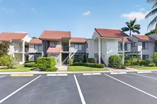 5560 Fairway Park Dr, Boynton Beach, FL 33437 - Photo 1