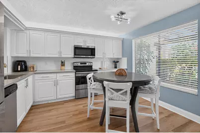 5560 Fairway Park Drive #103, Boynton Beach, FL 33437 - Photo 7